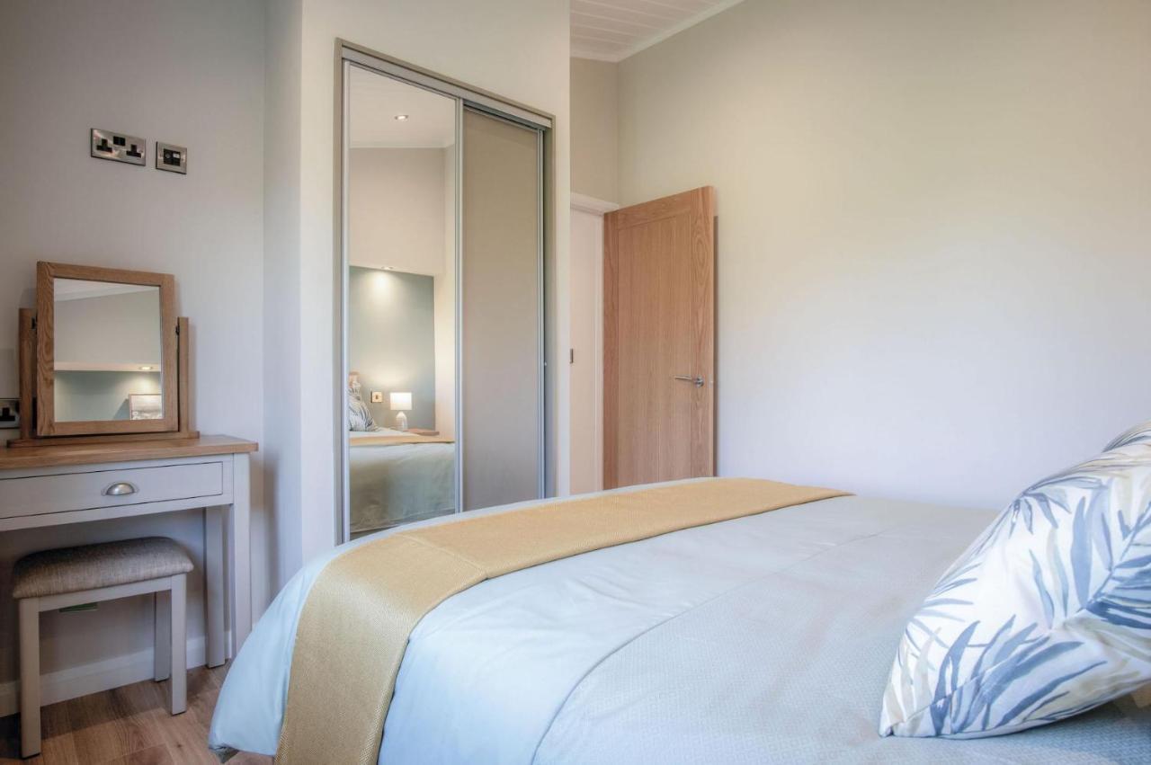 Swanlake Lodge - 3 Bedroom Holiday Home - Penally 외부 사진