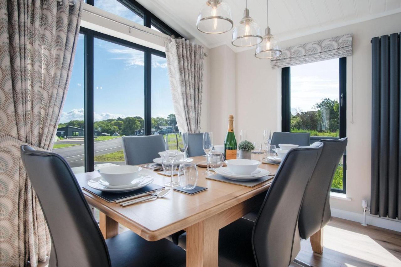 Swanlake Lodge - 3 Bedroom Holiday Home - Penally 외부 사진